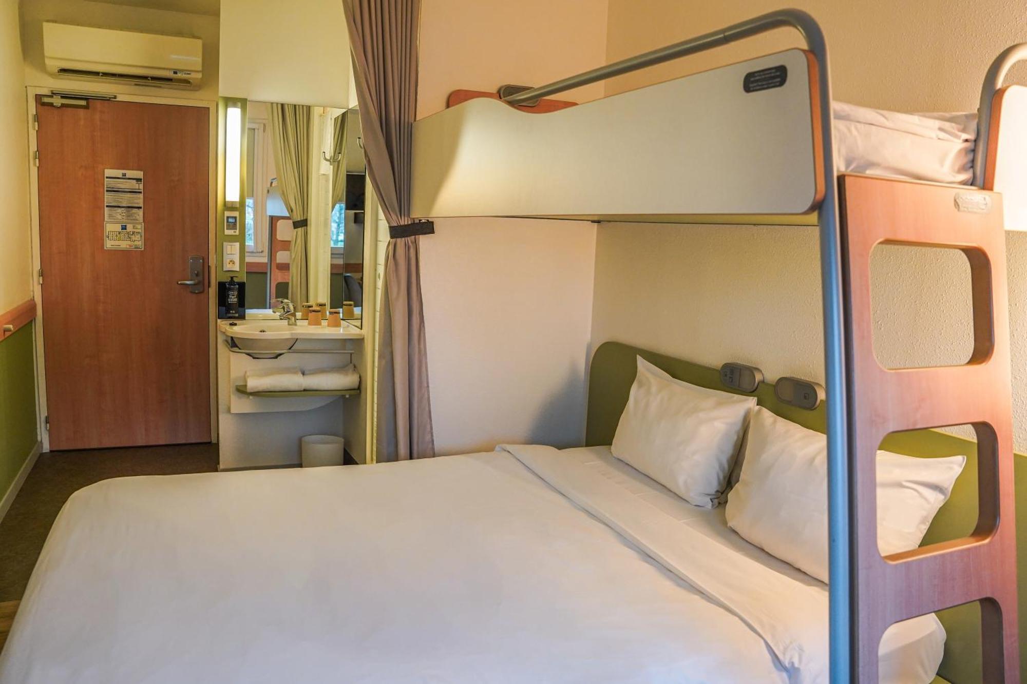 Hotel Ibis Budget Bayeux 2*
