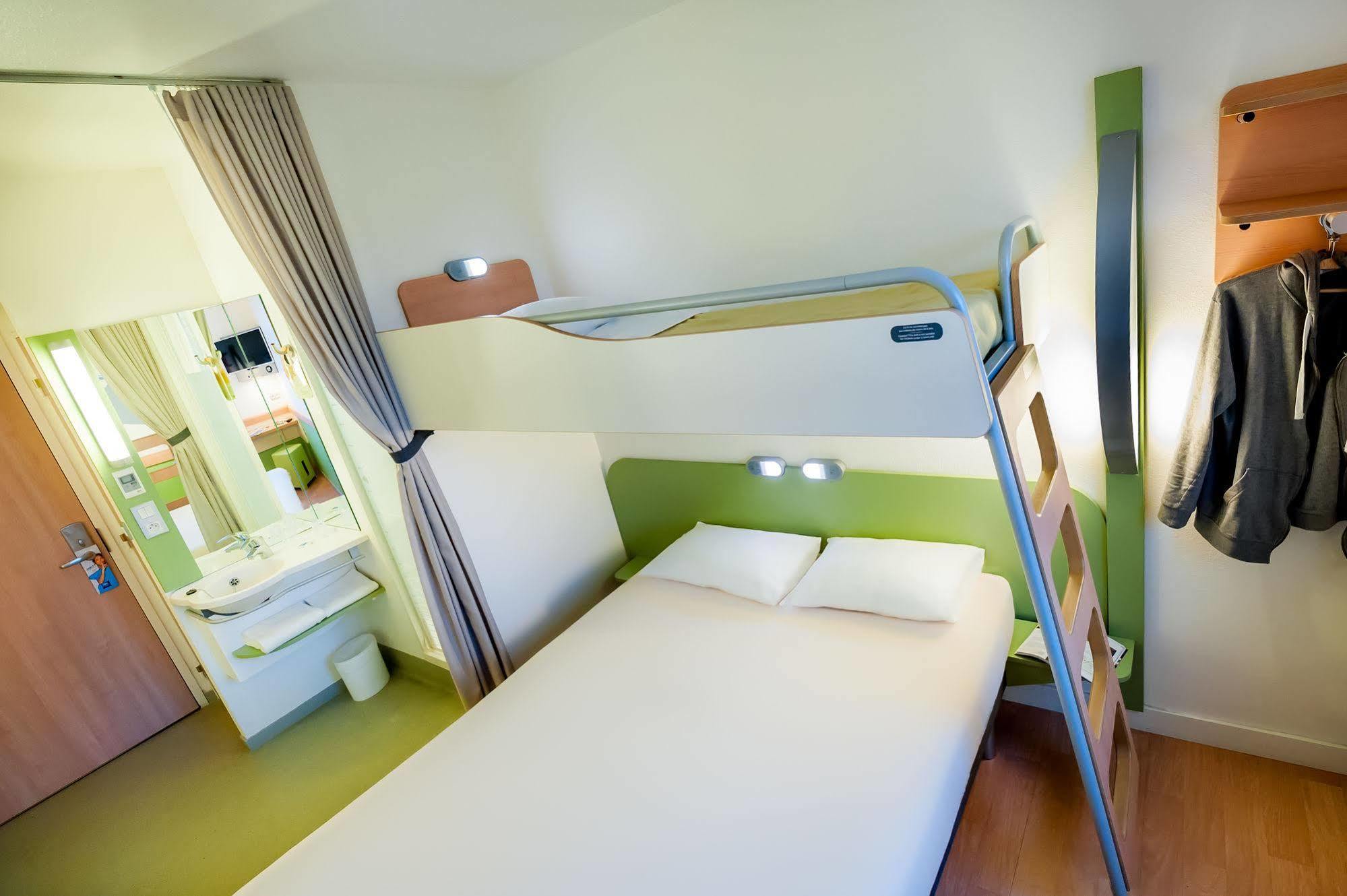 Hotel Ibis Budget Bayeux 2*